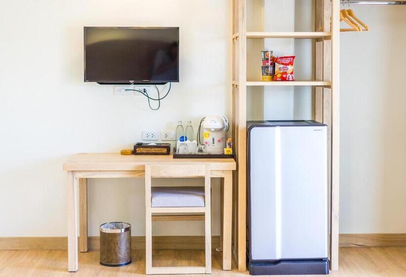 اتاق لوکس, Baan Suwantawe