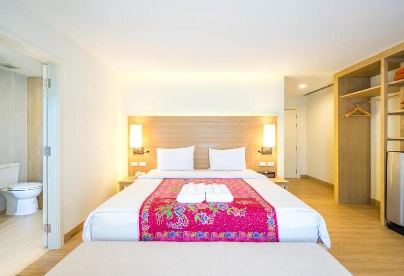 اتاق لوکس, Baan Suwantawe