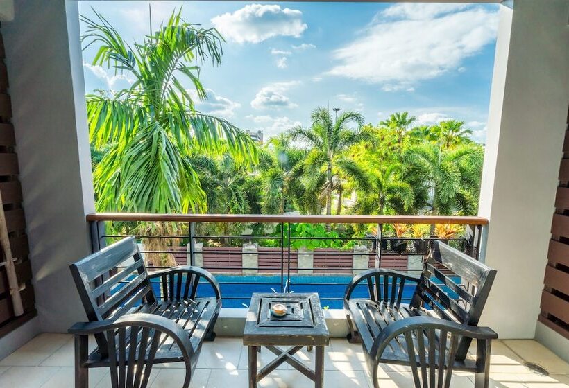 استودیو استاندارد با تراس, Baan Suwantawe