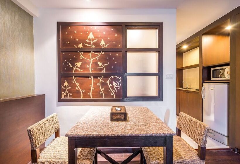 استودیو استاندارد با تراس, Baan Suwantawe