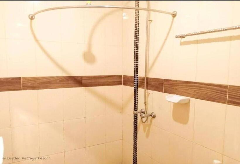 Номер Стандарт, Deeden Pattaya Resort