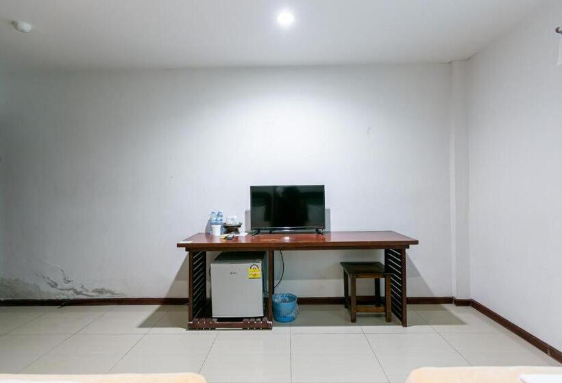 Номер Стандарт, Deeden Pattaya Resort