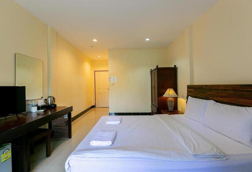 수피리어 룸, Deeden Pattaya Resort