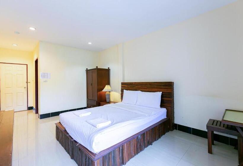 수피리어 룸, Deeden Pattaya Resort