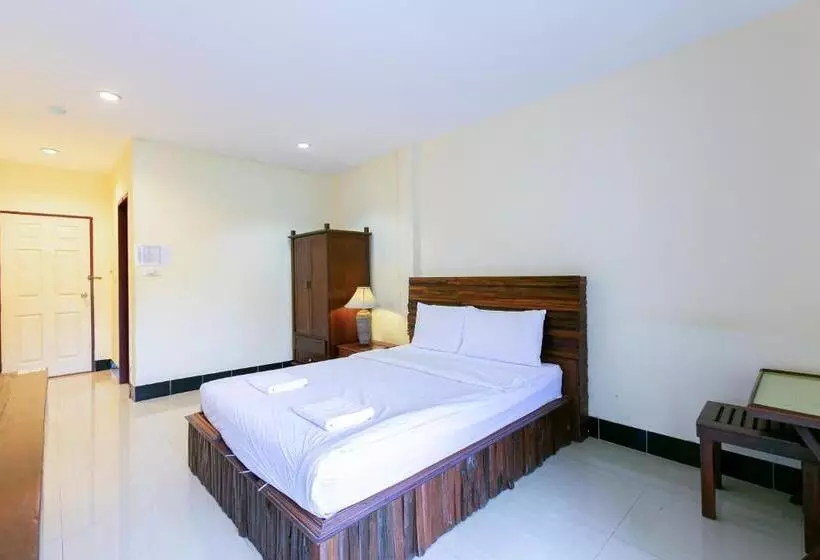 スーペリアールーム, Deeden Pattaya Resort