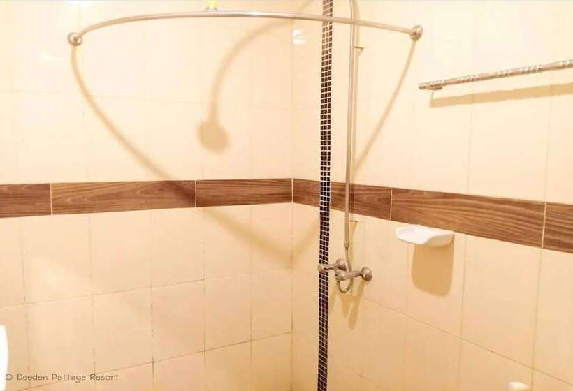 Номер Стандарт, Deeden Pattaya Resort