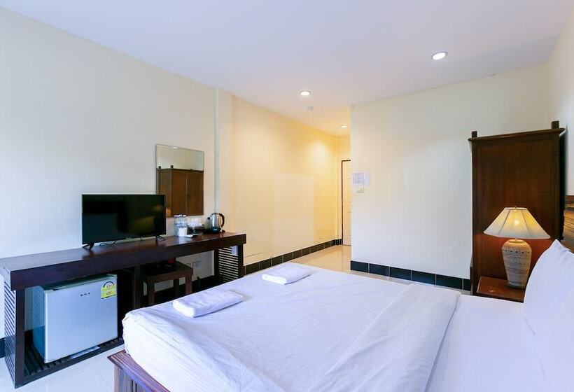 Номер Superior, Deeden Pattaya Resort