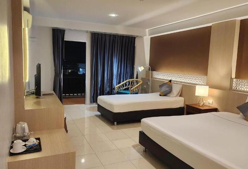 חדר משפחתי, Irest Ao Nang