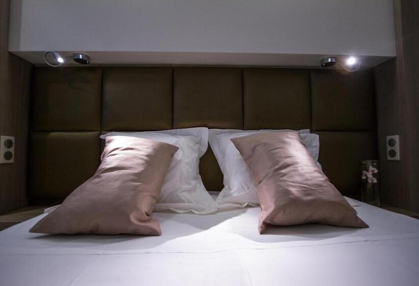 Номер Премиум, La Santa