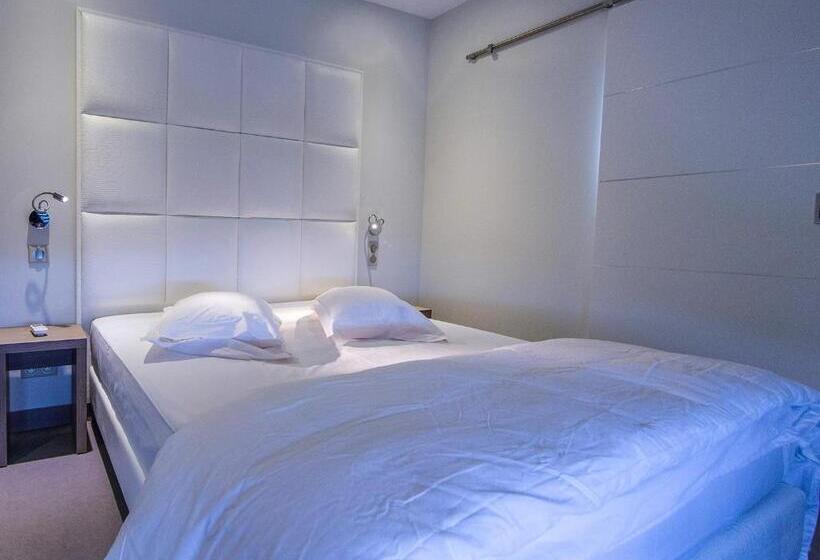 Номер Superior, La Santa