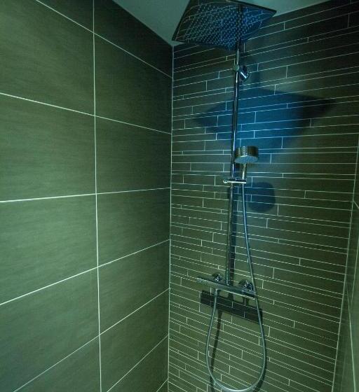 Номер Престиж, La Santa