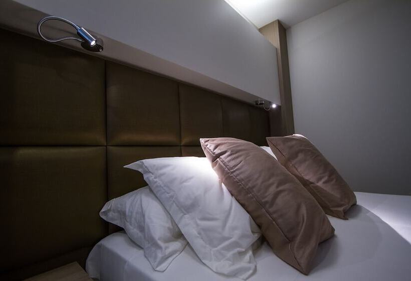 Номер Премиум, La Santa