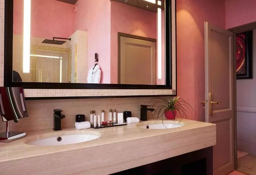 スイート, Le Stelsia Resort