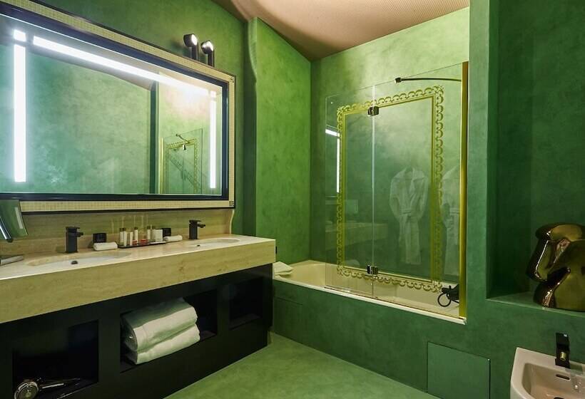 Номер Deluxe, Le Stelsia Resort