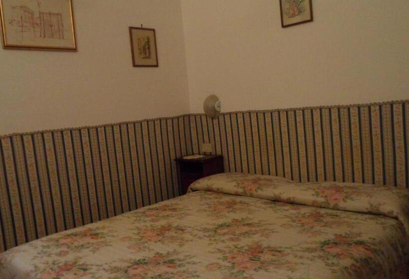 اتاق استاندارد, Locanda Ca  Foscari