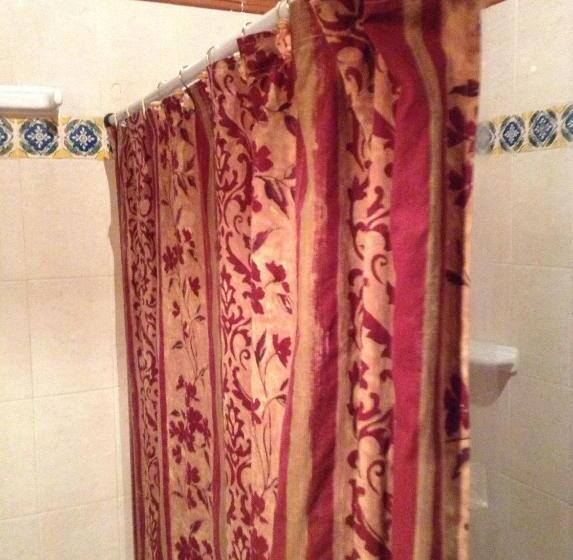 اتاق استاندارد با 2 تخت دوبل, Meson De San Antonio