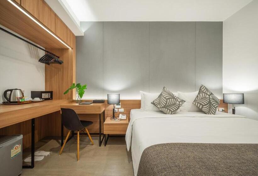 اتاق استاندارد, Nap In Chiang Mai