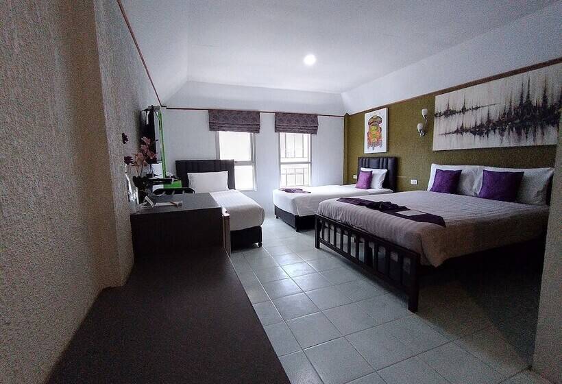 三人经典房间, Samui Green