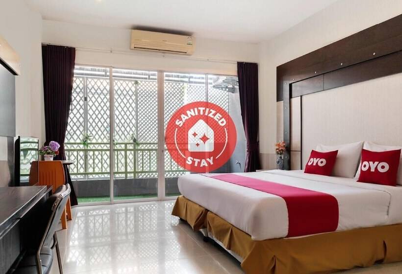 Camera Deluxe, Saruda Phuket