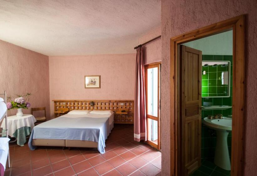 Номер Стандарт Трехместный, Scintilla