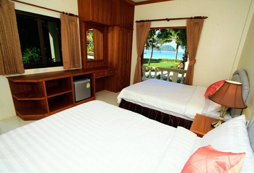 ２ダブルベッドのスタンダードルーム, Starlight Resort