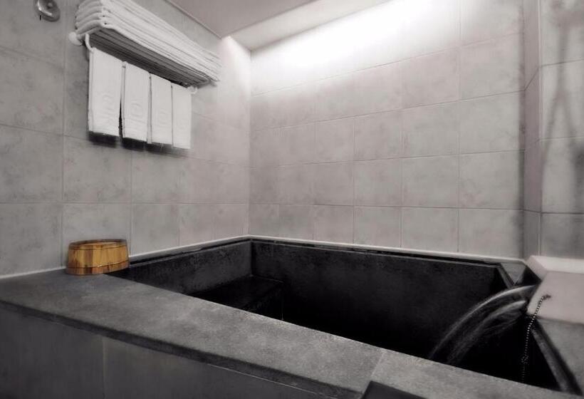 اتاق استاندارد, Tian Long