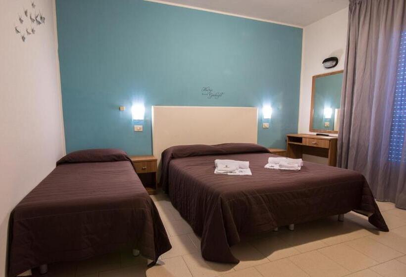 스탠다드 트리플 룸, Vela D'oro