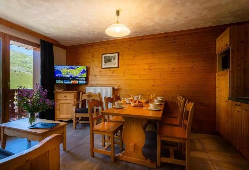 ３ベッドルームアパートメント, Residence Chalet De L Adonis