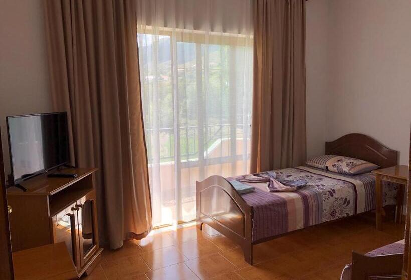 オーシャンビューデラックスルーム, Camping & Guest House Herges