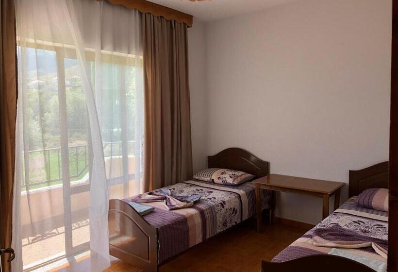 オーシャンビューデラックスルーム, Camping & Guest House Herges