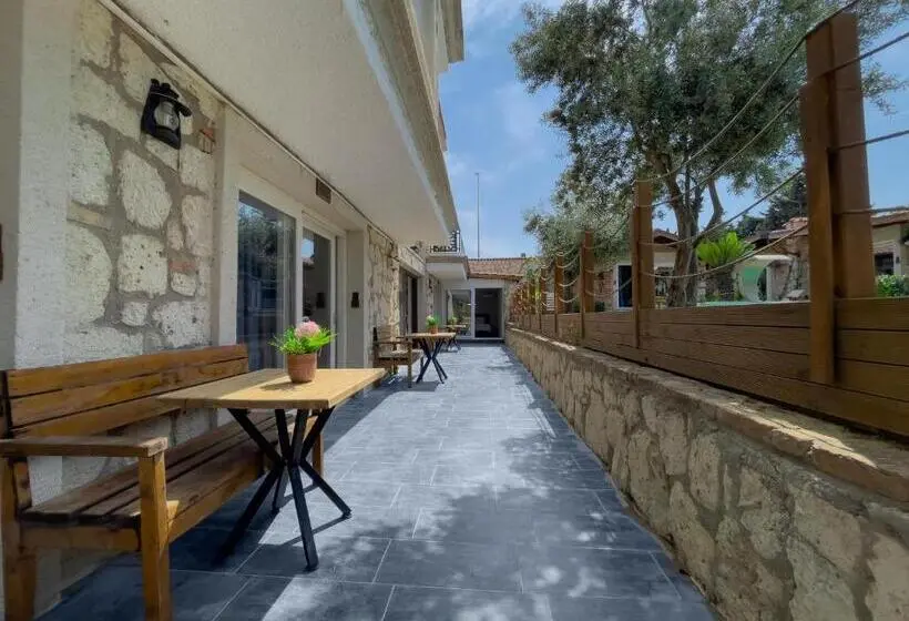 Perhehuone Puutarhanäkymä, Etiz Hotels Alaçatı