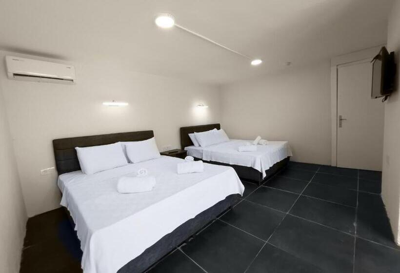 חדר משפחתי נוף לגינה, Etiz Hotels Alaçatı