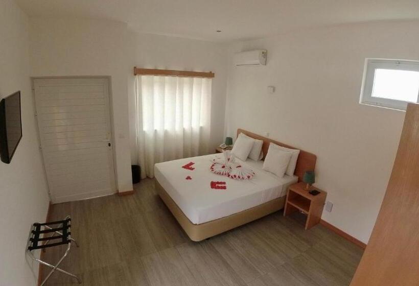 سوییت, São Jorge Village