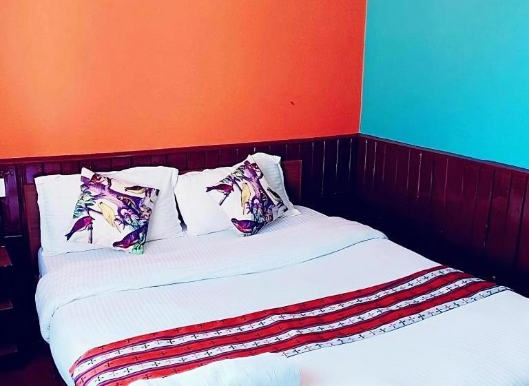 غرفة إقتصادية, Mountain Resort