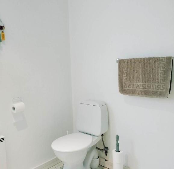 اتاق استاندارد با چشم‌انداز دریا, Bergistangi Guest House