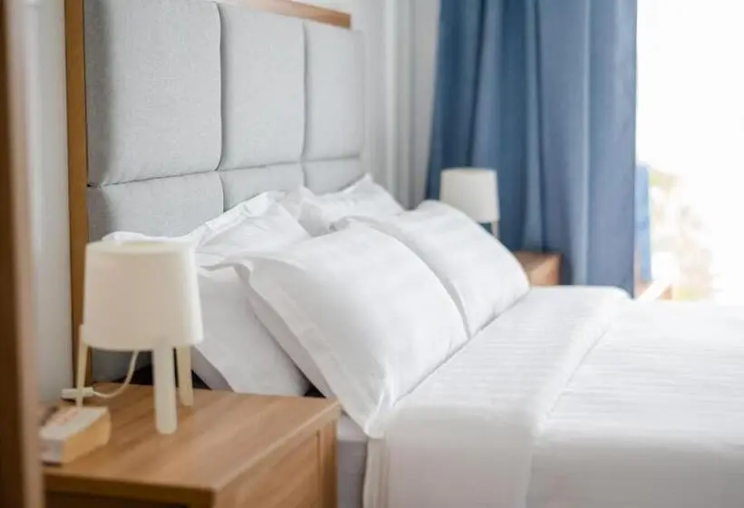 Superior Room with Terrace, True South