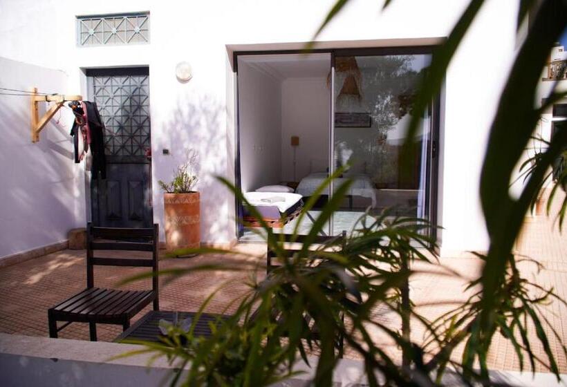 جناح مطلّ علي البحر, Imsouane Surf Paradise