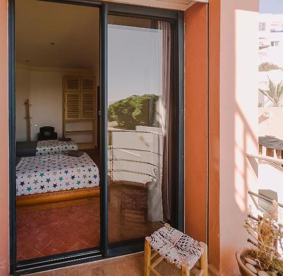 غرفة قياسية مطلّة علي البحر, Imsouane Surf Paradise