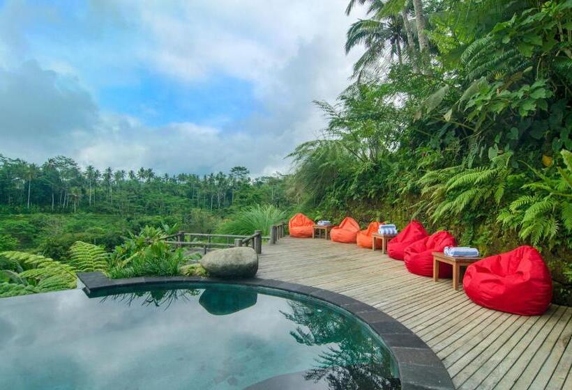 带花园景观和一个卧室的别墅, Dewi Tara Haven