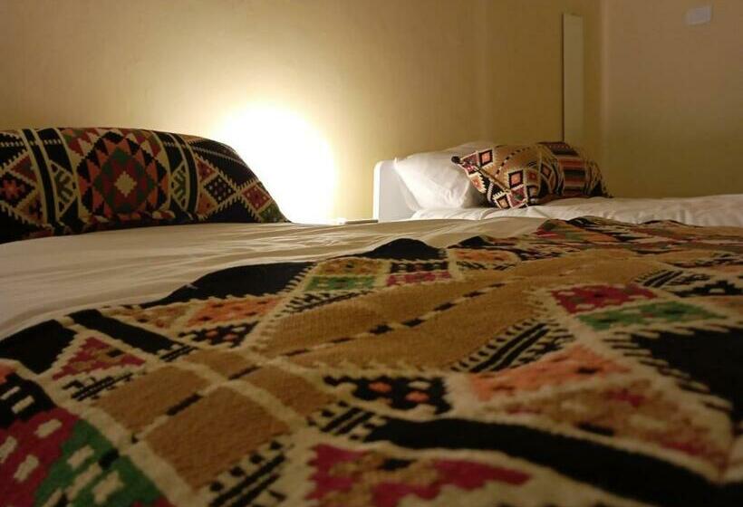 اتاق استاندارد, Jordan Heritage Madhafa