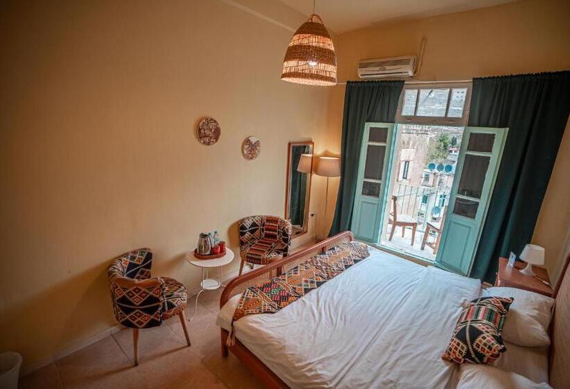 اتاق استاندارد با بالکن, Jordan Heritage Madhafa