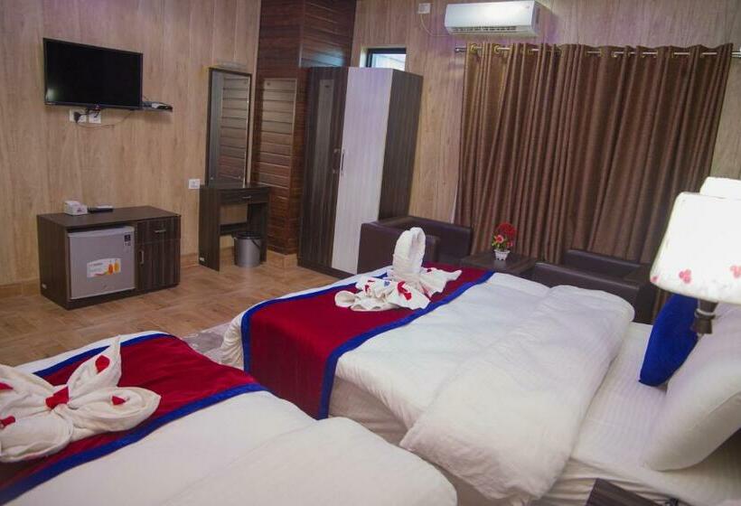 اتاق کلاسیک سه تخته, Span