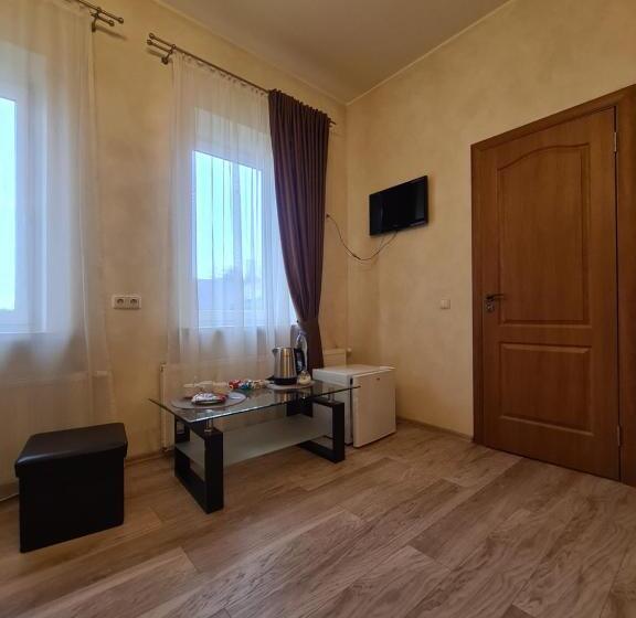 اتاق استاندارد, Meldynas