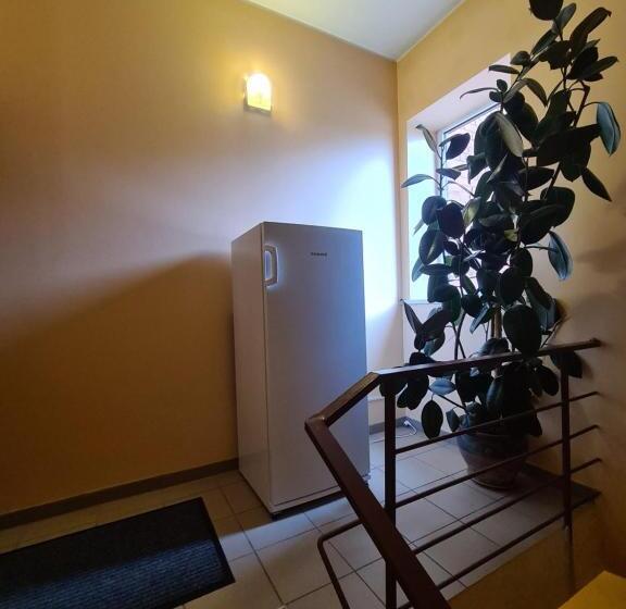 اتاق سوپریور, Meldynas