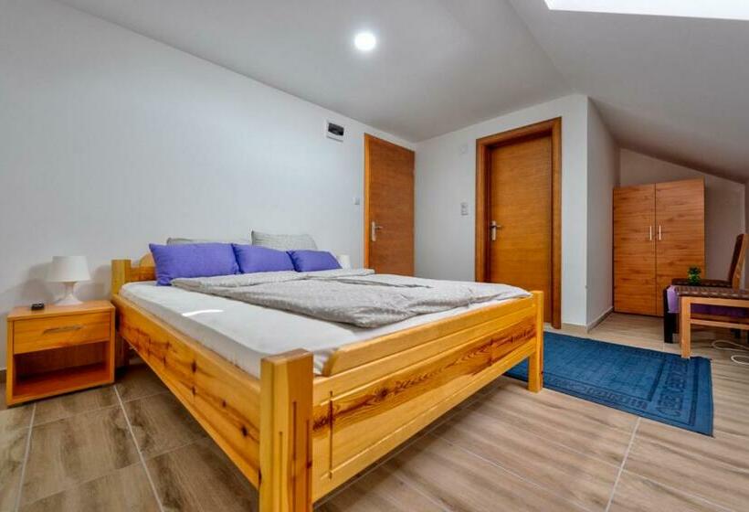 اتاق استاندارد, Prenoćište Braća Sekulići