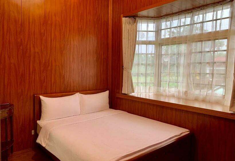 اتاق لوکس, 東方雲民宿