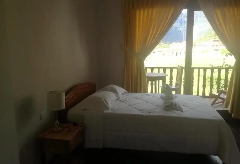 Balkonlu Delüks Oda, Balcon De Gocta