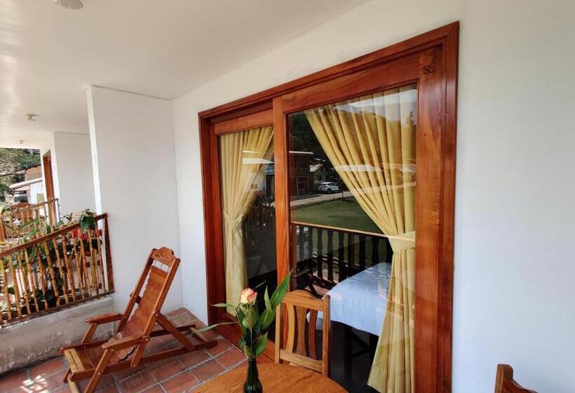 스탠다드 발코니 룸, Balcon De Gocta