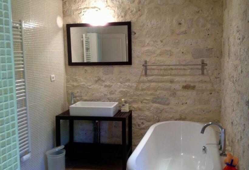 디럭스 4인 룸, Villa Mas