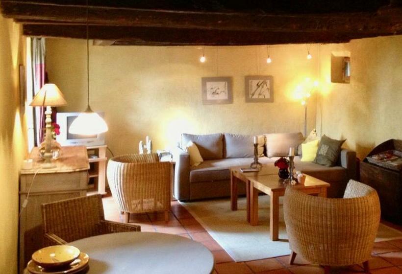 디럭스 4인 룸, Villa Mas